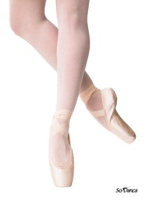 Alegria Pointe Shoes