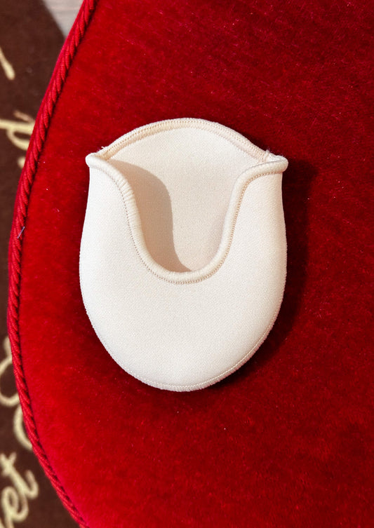 Fabric covered gel toe pads 1422